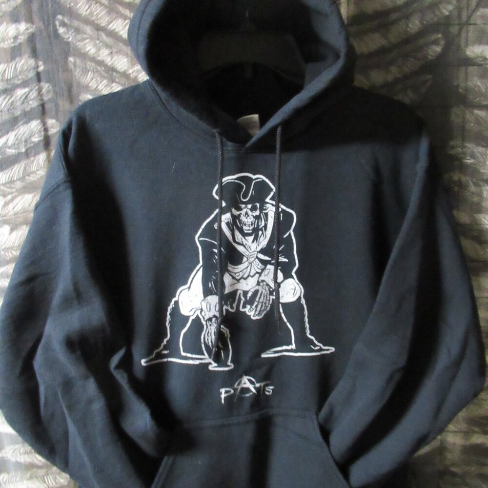 Patriots Retro Logo Skull Football Player Hoody